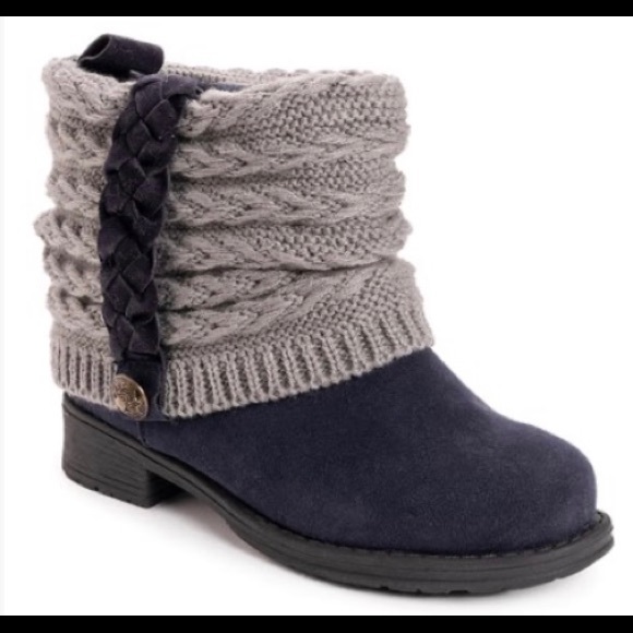 Navy & Gray Strap-Accent Kael Boot - Women - Picture 4 of 5